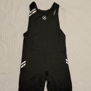 Men's Virus Singlet Large